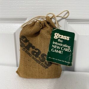 GRASS (1979) vintage card game, NWT
